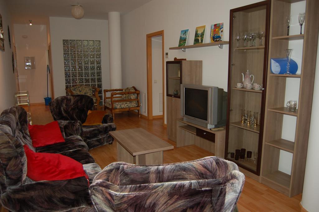 Apartamentos Santa Barbara II Rum bild